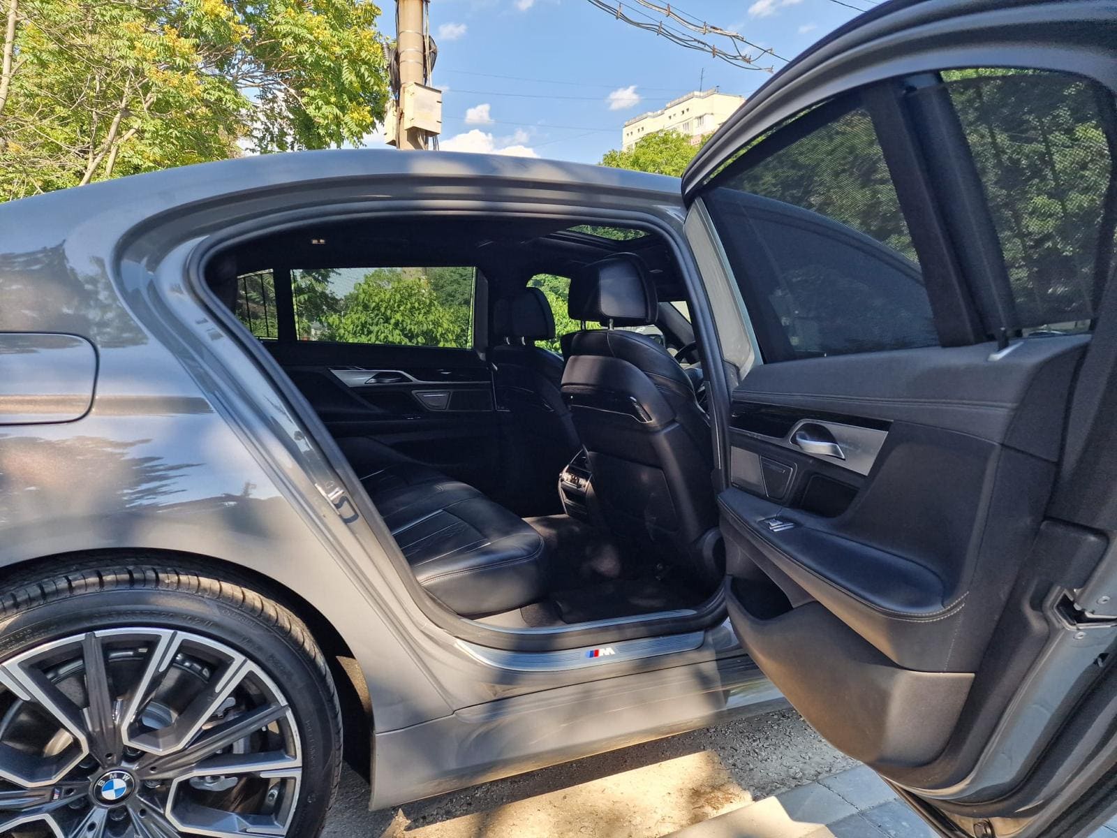 BMW Series 7 Interior